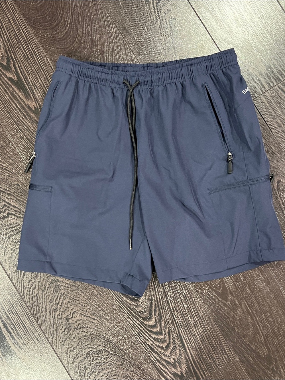 Men’s Sanity shorts navy blue cargo style medium